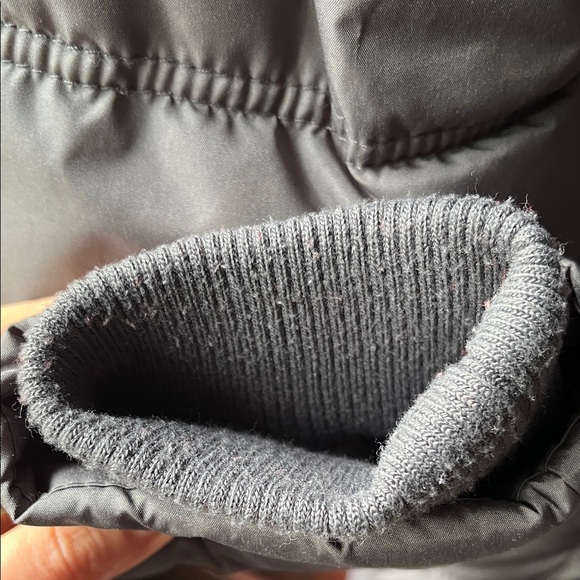 Old Navy Charcoal Puffer Jacket with Faux Fur Hood - Picture 4 of 12